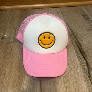 Smile face trucker hat!